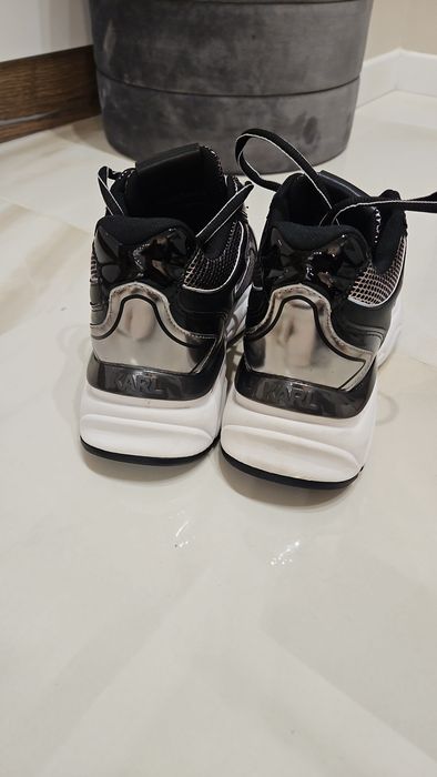 Маратонки  Karl Lagerfeld