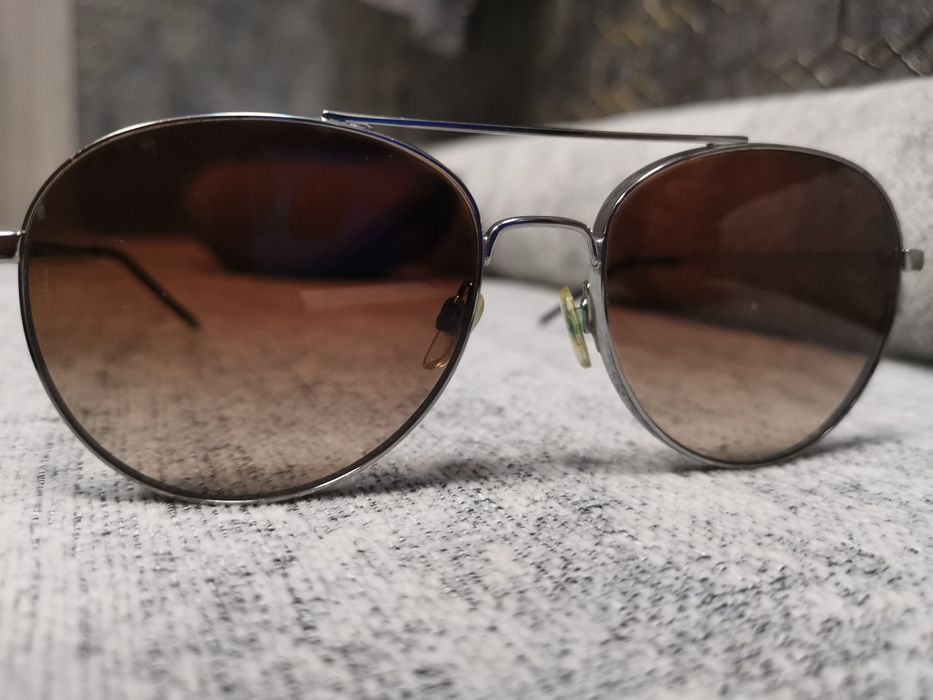 Слънчеви очила от Emporio Armani