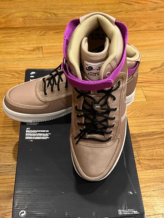 Adidasi noi fără etichetă achiziționați în America NYC diferite marimi