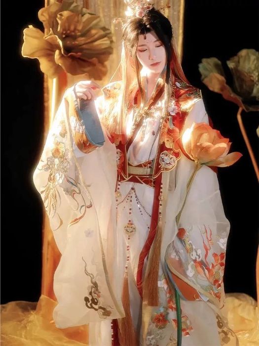 Продам косплей на Се Ляня,новый