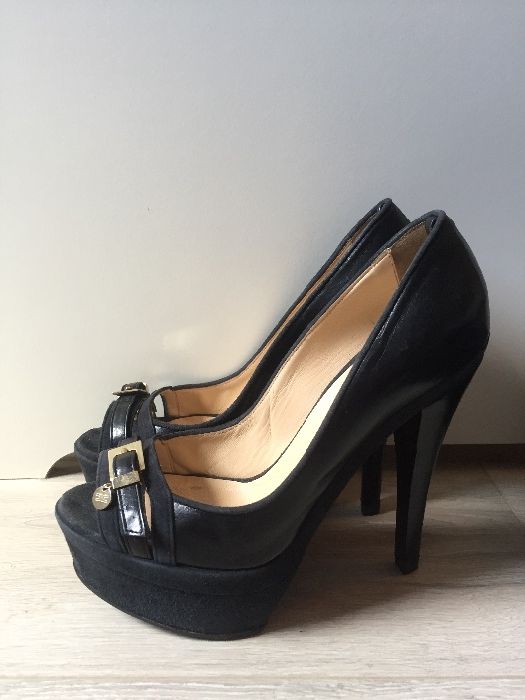 Обувки Elisabetta Franchi