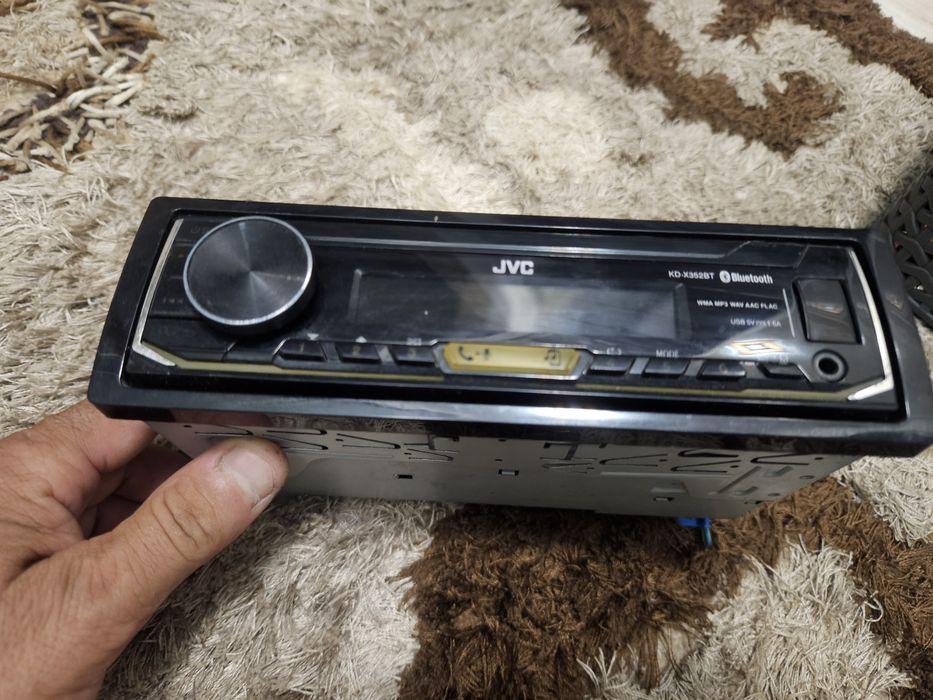 Player auto  JVC ,cu Bluetooth