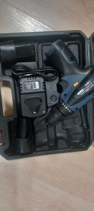 Мощен Акумулаторен Винтоверт 24V с удължение и вложки
