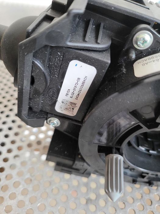 Ansamblu Spira Spirala Banda Volan SZI Maneta Stergatoare Semnalizare Bloc Lumini Land Rover Range Rover Sport L494 An 2014-2015-2016-2017-2018 Dezmem