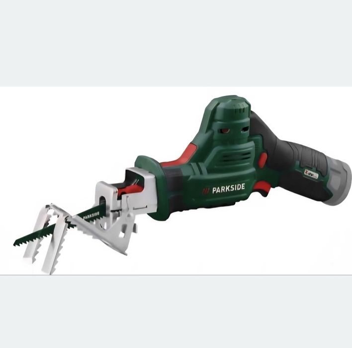 Fierastrau sabie  de mana pe acumulator