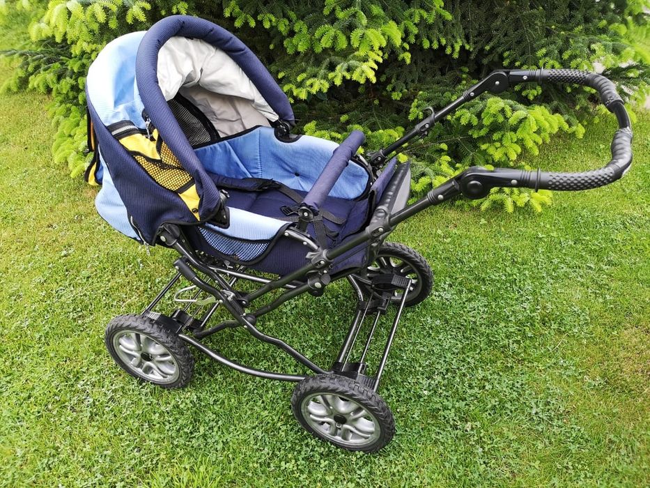 Детская коляска -