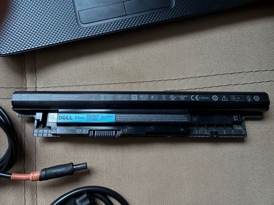 Dell Inspiron 15-3521 15.6ʼʼ лаптоп