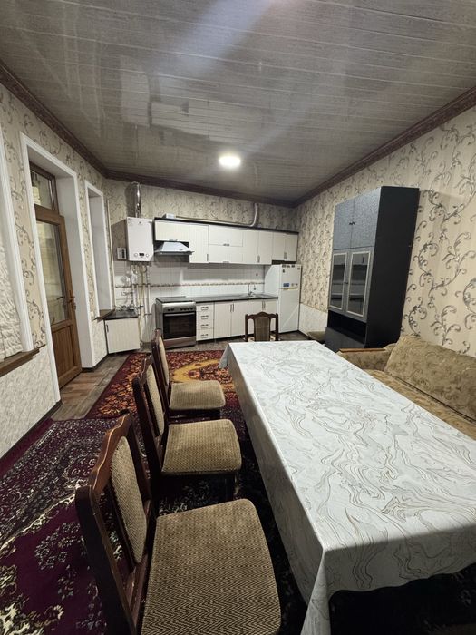 Talaba qizlar uchun ijaraga uy, barcha sharoitlarga ega