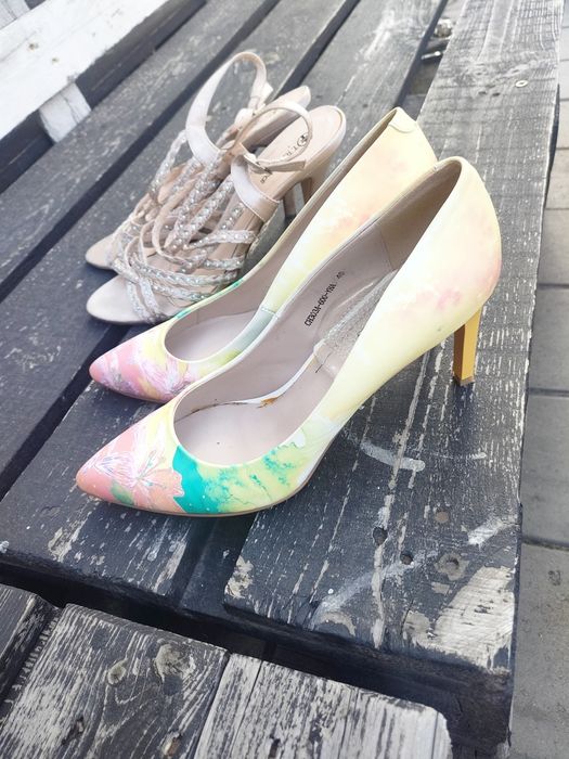 продам женскую обувь 40-41р