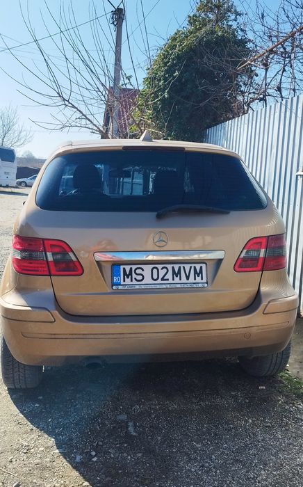 Mercedes B class 245w