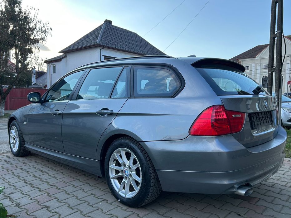 BMW e91 facelift euro 5 2.0