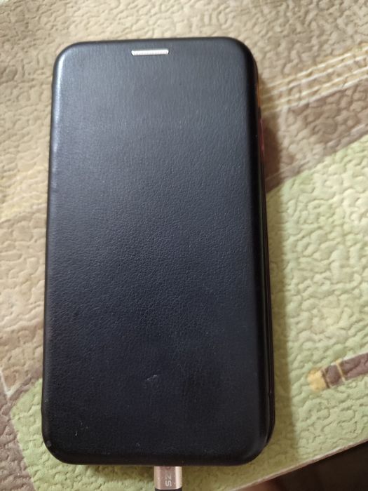 Телефон Самсунг J 7