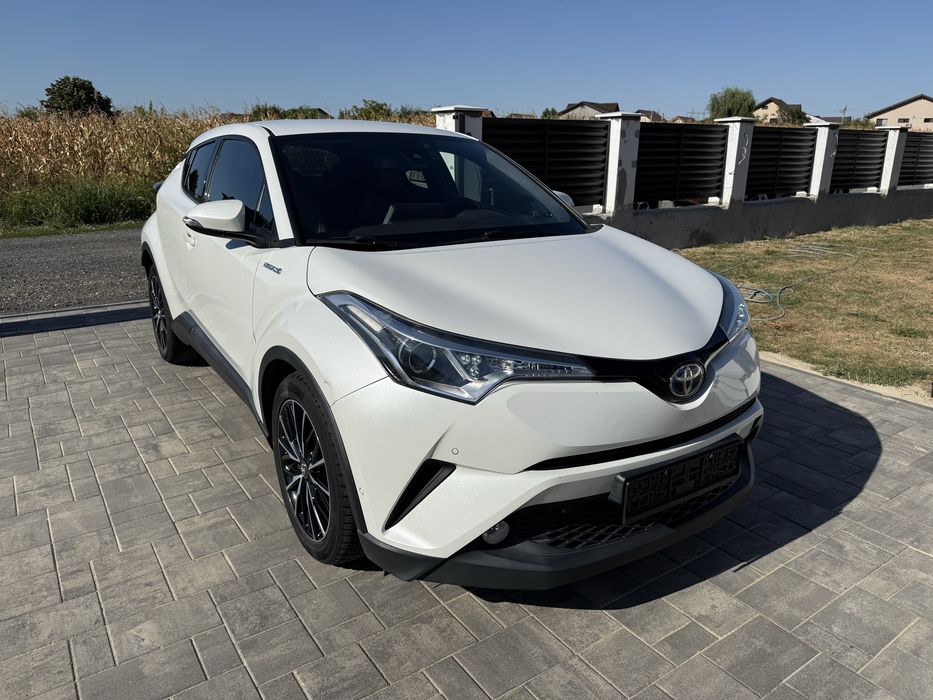TOYOTA C-HR 1.8 Hybrid LOUNGE / 2017 / Istoric Toyota / Garantie /74.000 km