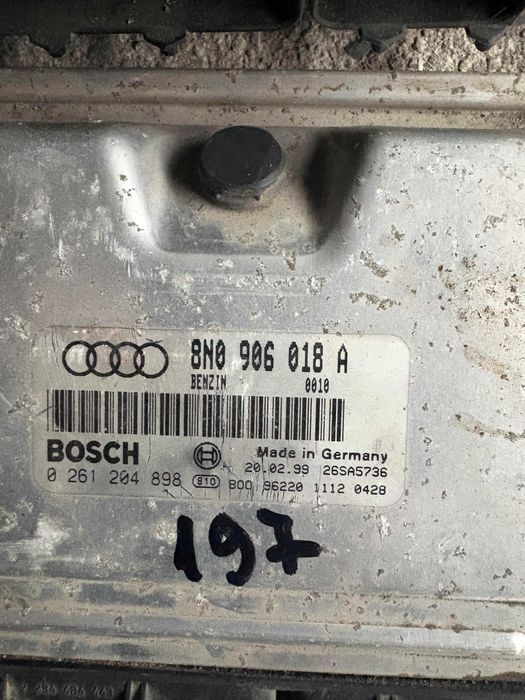 Компютър еку ecu електронен блок двигател Ауди тт 1.8т 150кс AJQ