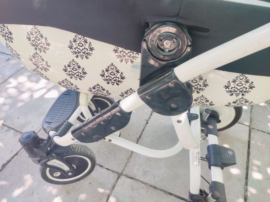 Продам детскую коляску