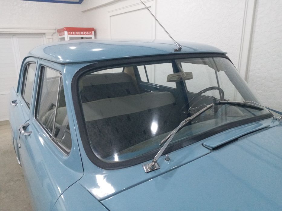 Волга малий пробегом.  завадской  сахрана