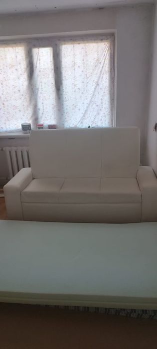 Продаются диванчики.