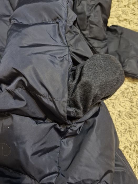 Куртка Uniqlo для подростка.