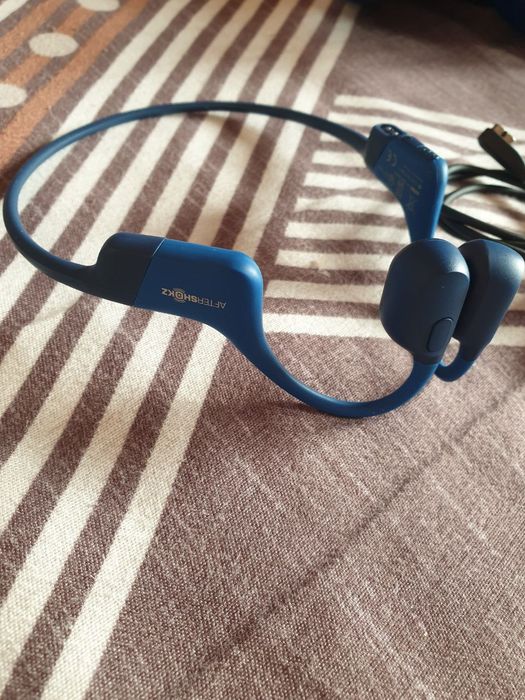 Продам оригинальные беспроводные наушники AFTERSHOKZ