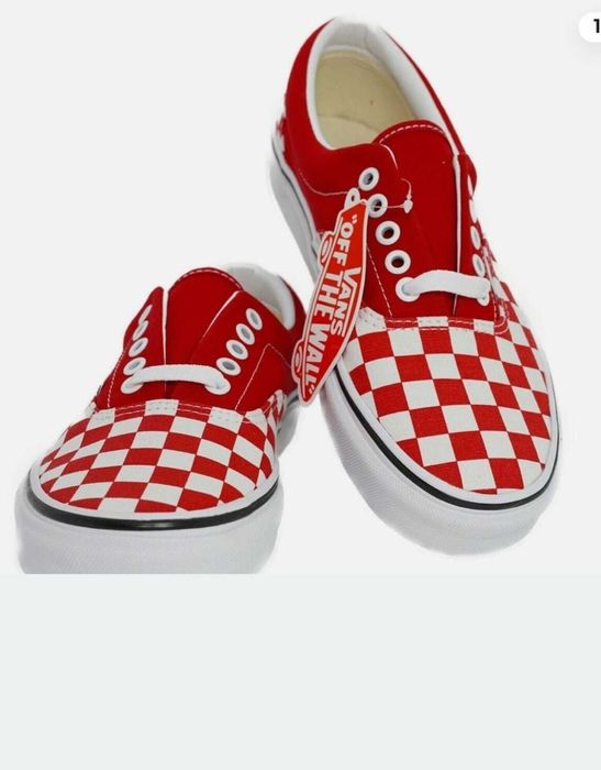 Кецове Ванс чисто нови 38.5 номер Vans Era Checkerboard Racing Red