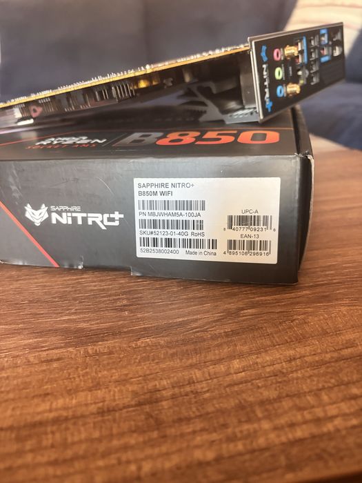 Дънна платка Sapphire Nitro B850 WiFi AM5 AMD Ryzen// Motherboard Sapphire Nitro+ B850M