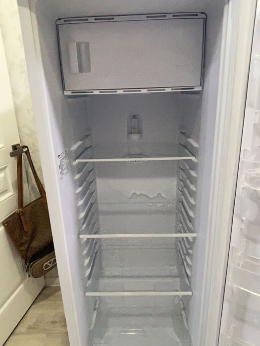 Продам холодильник бирюса