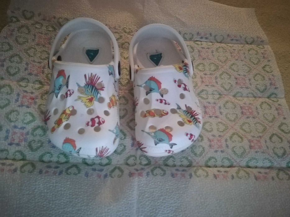 крокчета за бебета и деца различни размери