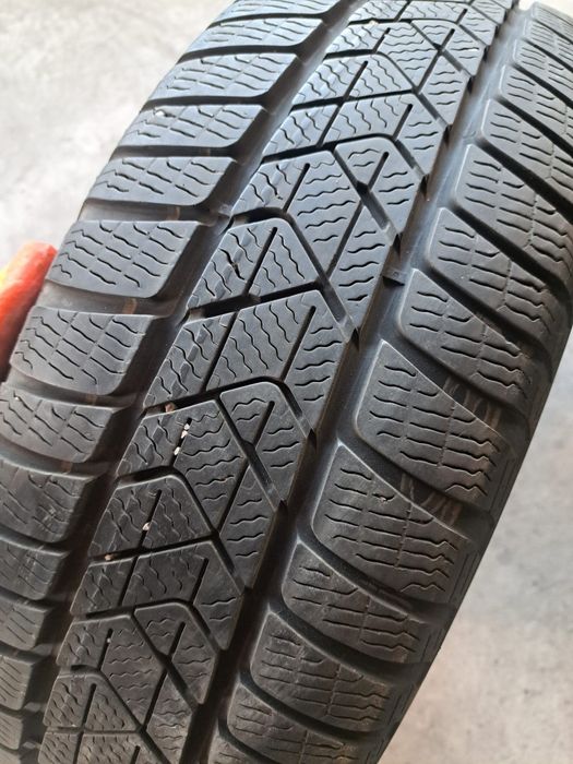 4 anvelope iarnă 205 60 r16 Pirelli