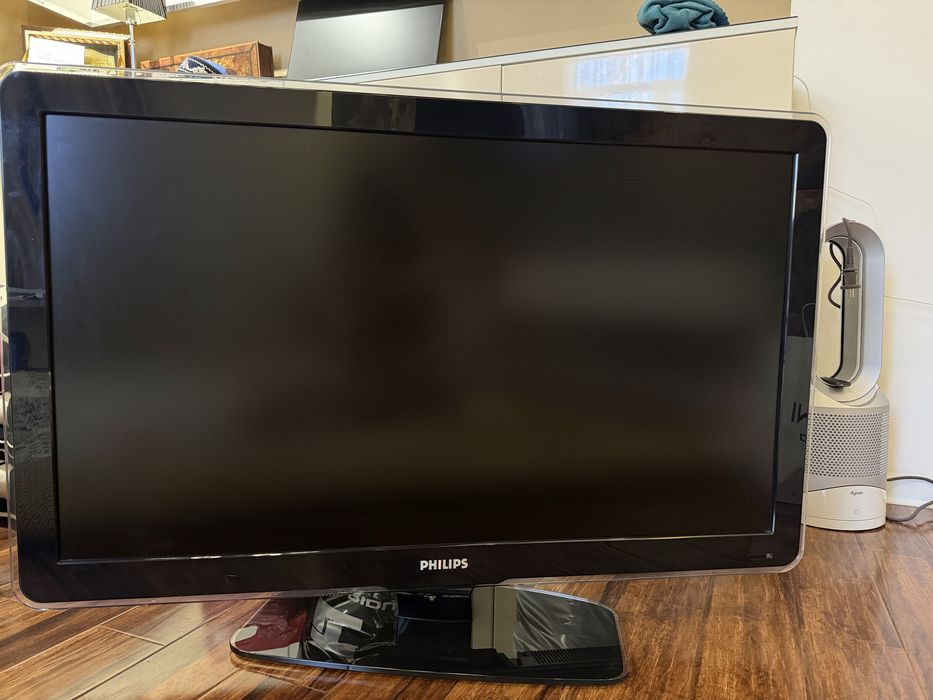 Продам телевизор