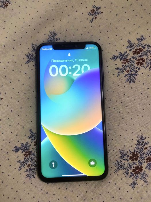 iPHONE X 64GB срочно!!