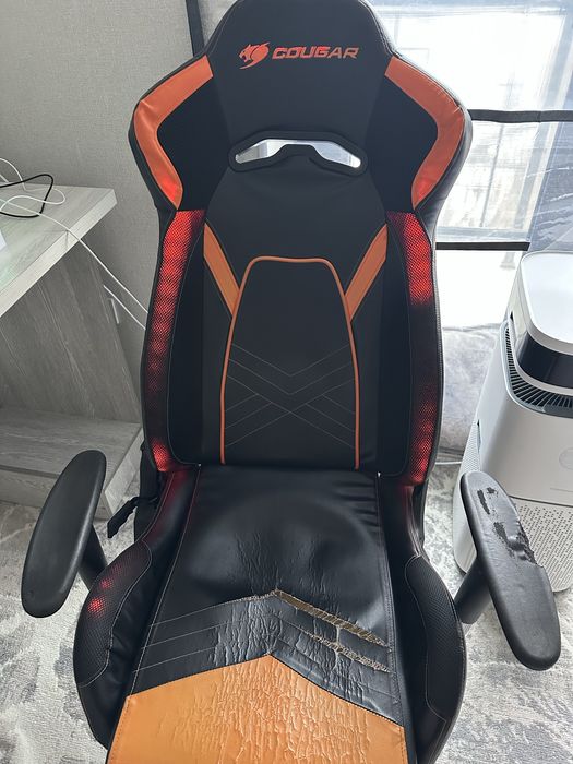 Игровое кресло Cougar