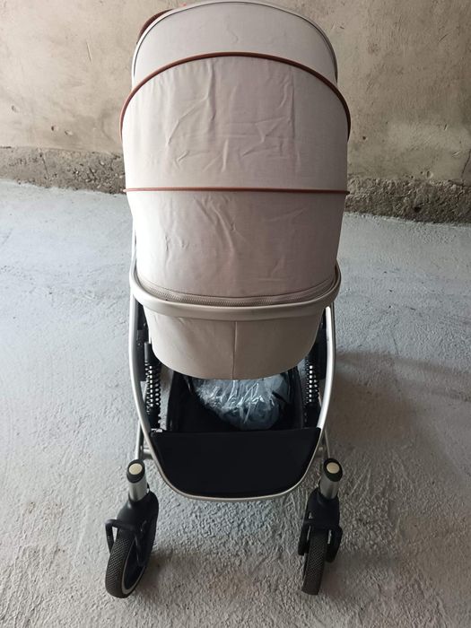 Комбинирана бебешка  количка Kikkaboo Divaina 2в1