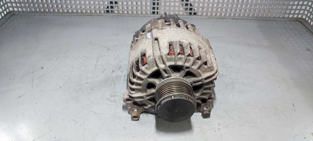 Alternator volkswagen vw passat b6 break CAY 1.6 tdi cod 03L903023B