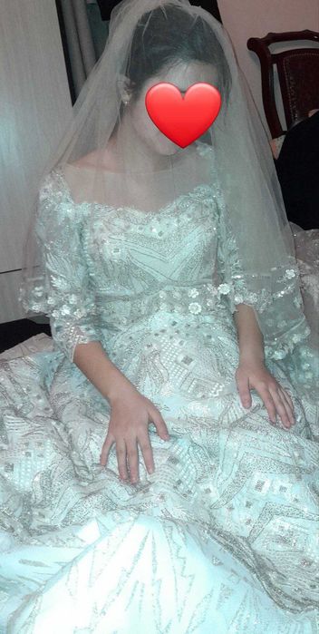 Kelin koʻylak 2 dona 1 dona ansanbil anor