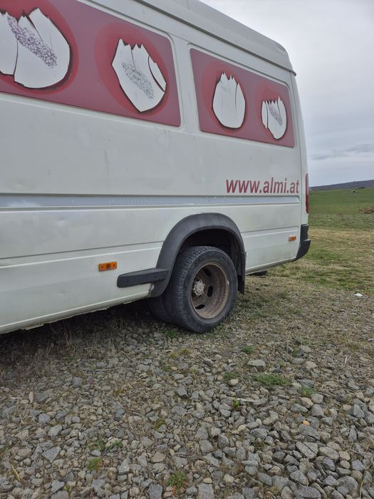 Autoutilitara Volkswagen LT45 cu motor man