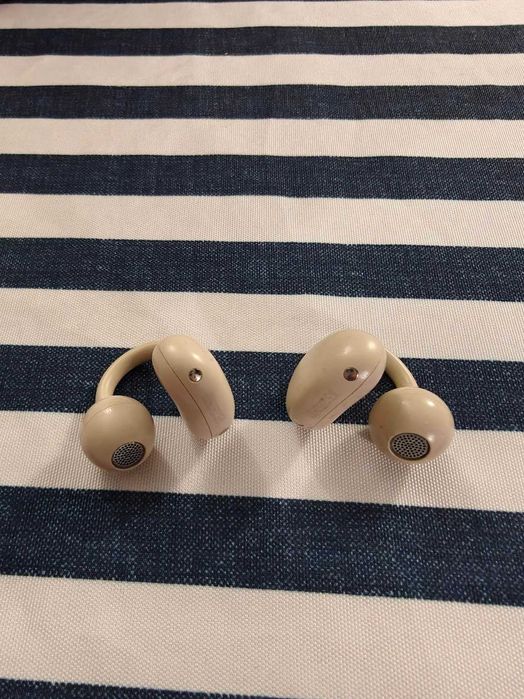 Безжични Huawei FreeClip