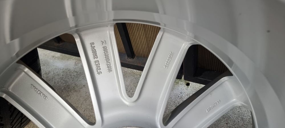 Jante 19 volvo xc 90,xc 60 anvelope iarna 235 55 19