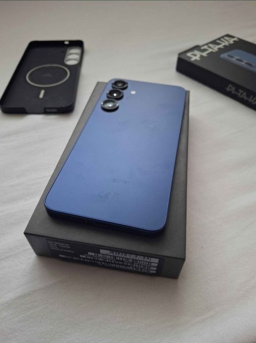 S25 plus 256 gb.