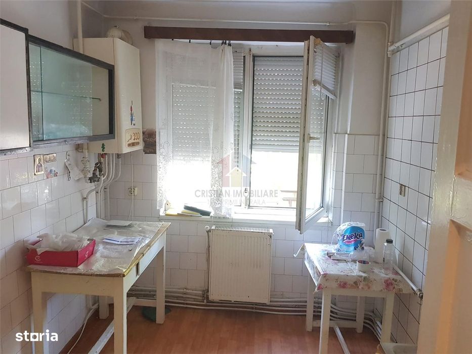 ETAJ 1! Apartament 2 camere, 2 Balcoane, zona H Botev