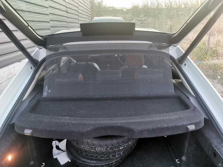 polita portbagaj cu perdeluta skoda superb 3