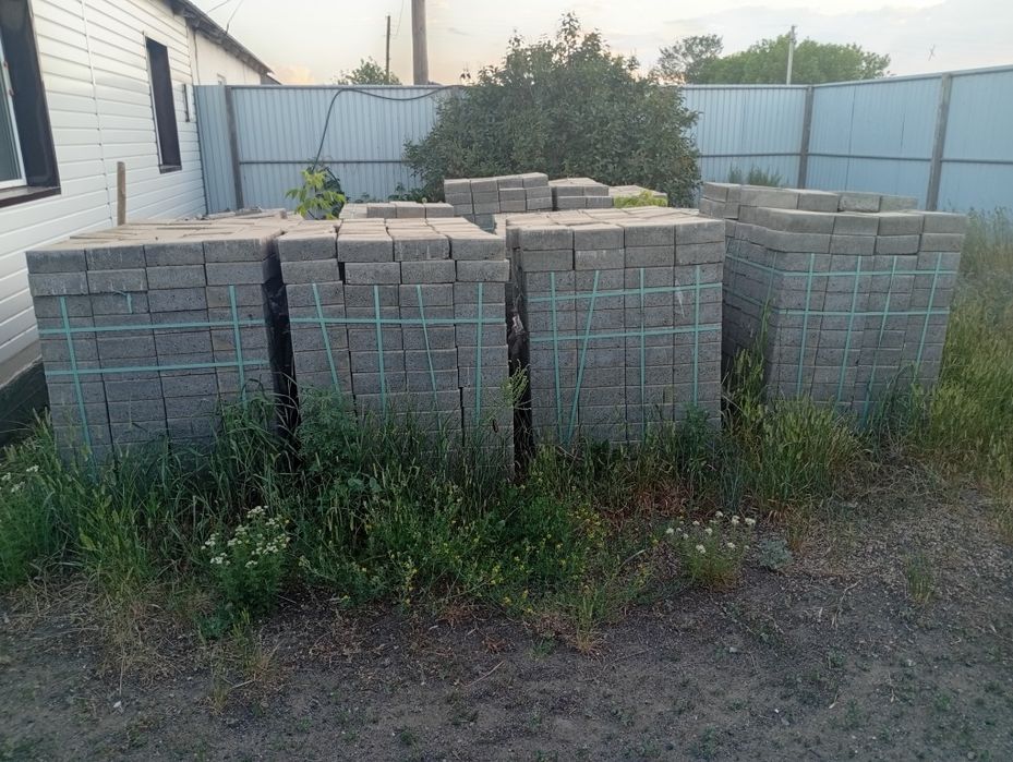 Продам б/у тротуарная плитка