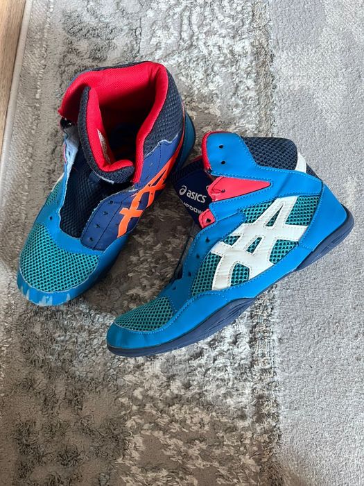 барцовка от asics