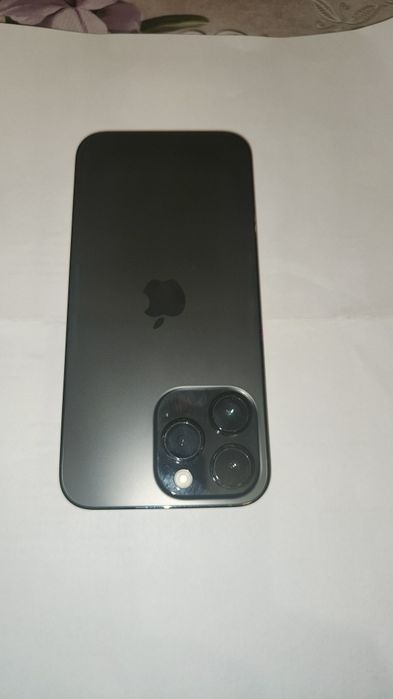 De vânzare iPhone 14pro max pt piese