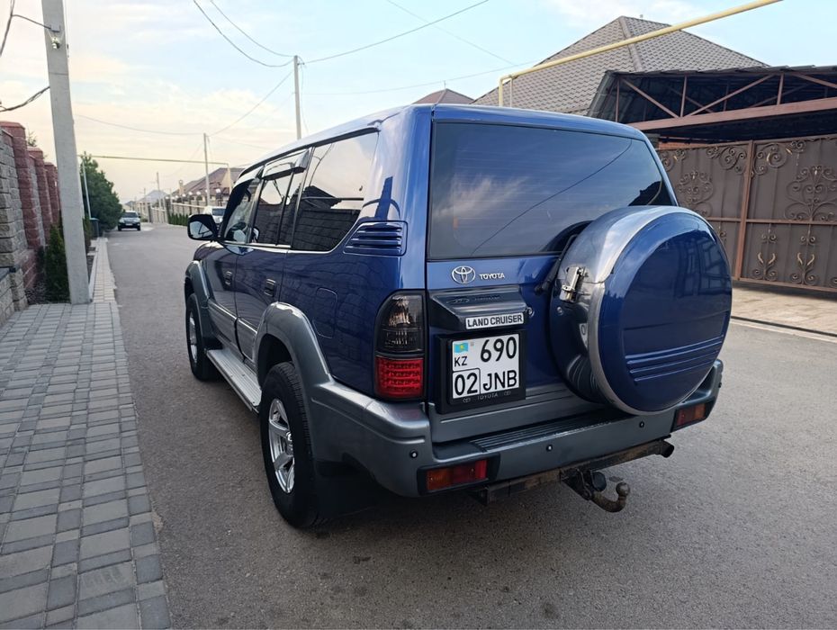 Toyota Land Cruiser Prado