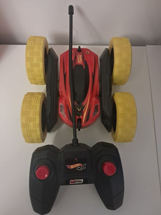 Masinuta Hot Wheels RC - Flip Racer 360, 16 cm