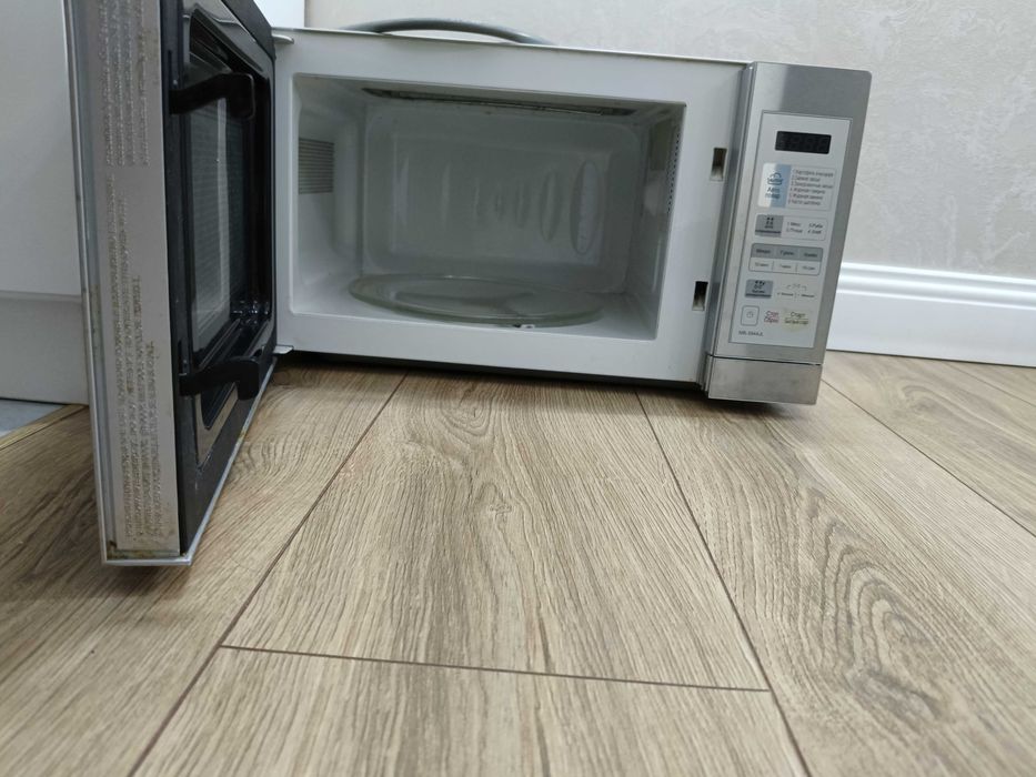 Микроволновая печь LG