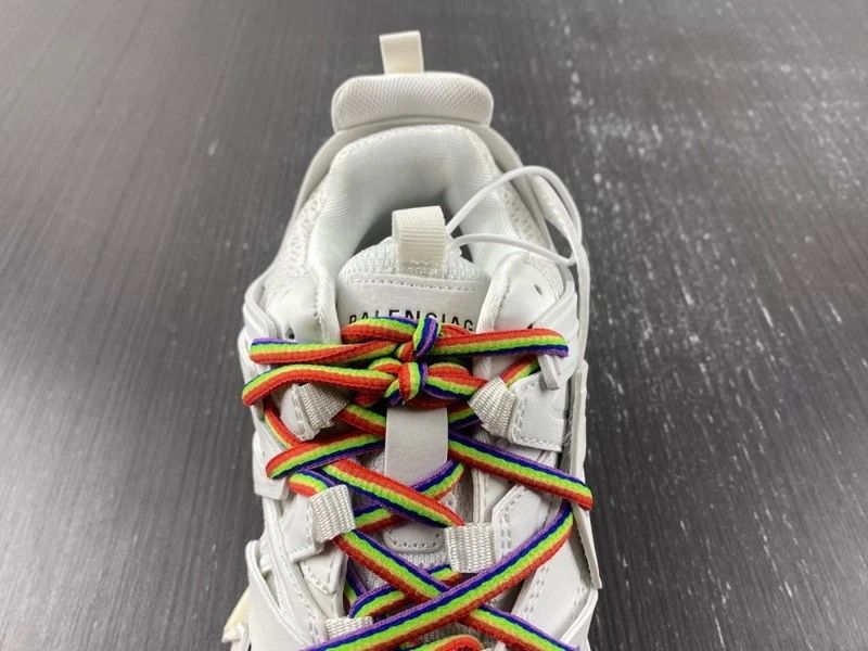 Balenciaga Track Sneaker "White/Rainbow Laces" | РАЗМЕРИ: 35 до 46