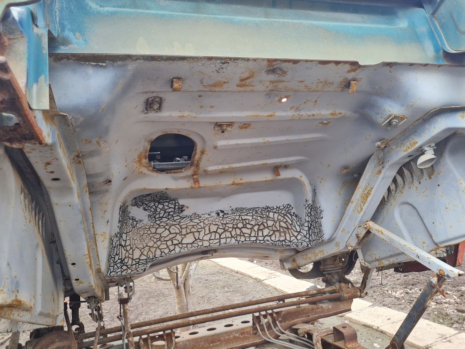 Камаз 55102 на зaпчacти