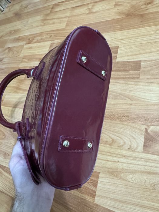 Geanta Louis Vuitton