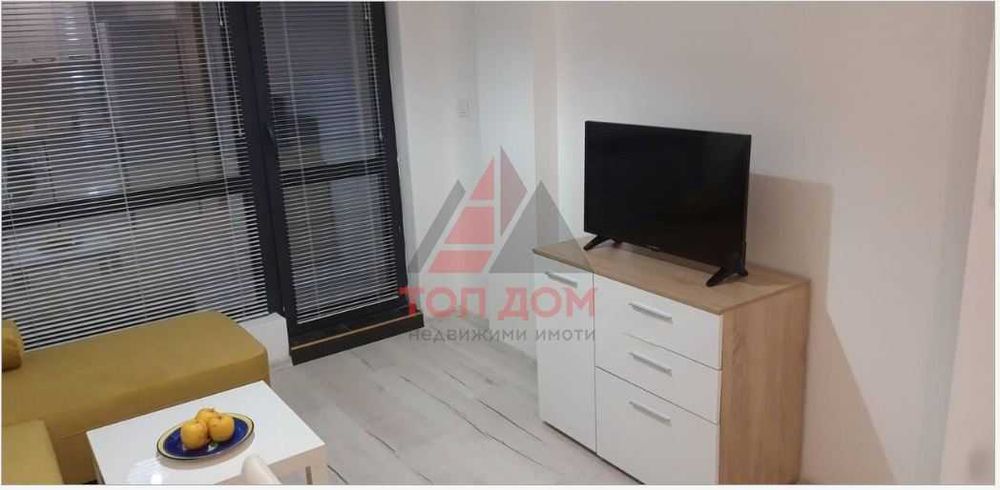 Дава се под наем Двустаен апартамент в Варна, Зимно кино Тракия - 40 кв.м за 561 € - Снимка #1